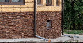 Наружная отделка фундамента в Ахтубинске от ТротуарнаяПлитка по цене от 932 руб.
