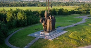 Благоустройство памятников в Ахтубинске от 932 руб. – компания ТротуарнаяПлитка